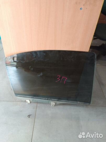 Стекло двери заднее правое Mitsubishi Lancer 10