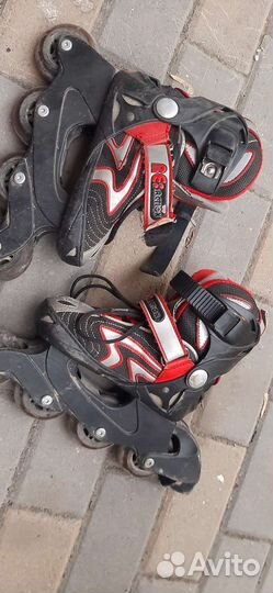 Роликовые коньки