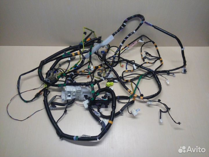 Проводка салона Mazda 3 BM седан 2013 год