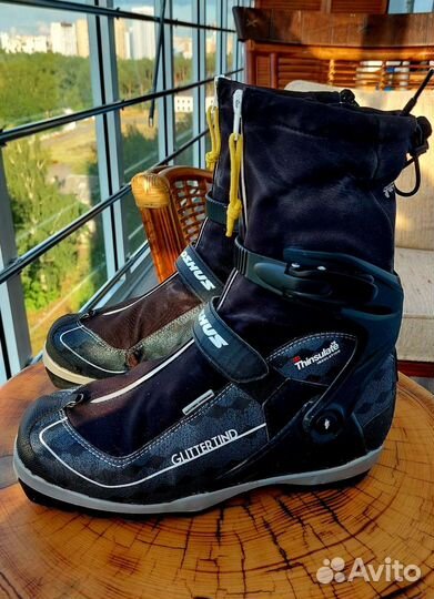 Ботинки лыжные туристические