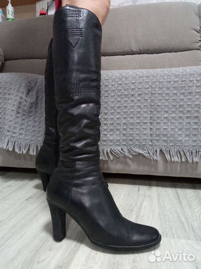Сапоги женские