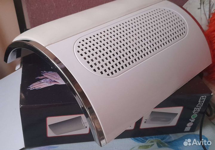 Вытяжка для маникюра и педикюра