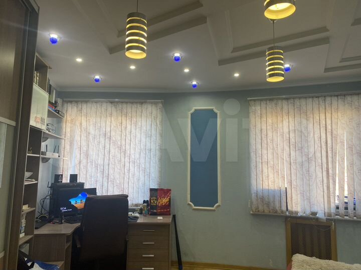 3-к. квартира, 111,5 м², 2/9 эт.