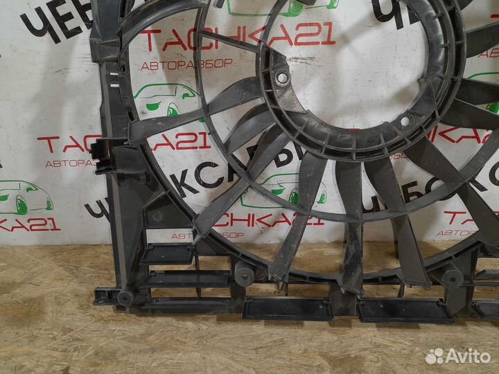 Диффузор электровентилятора BMW X5 G05 (2018)