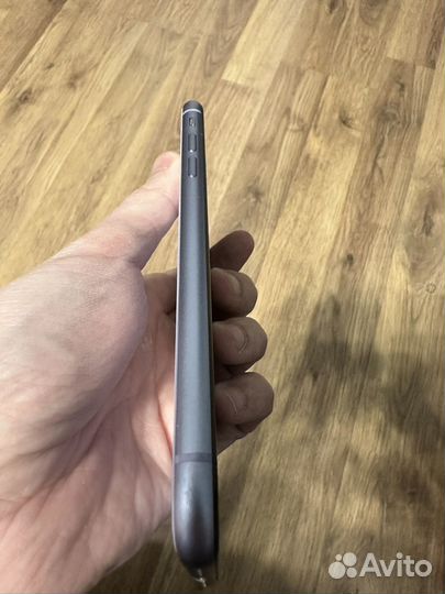Телефон iPhone 11 128