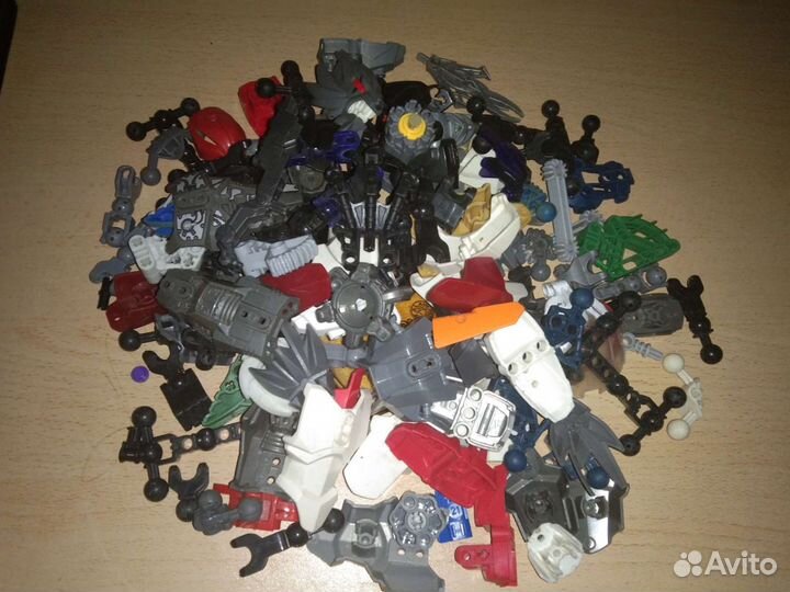 Лего Бионикл, 1 кг