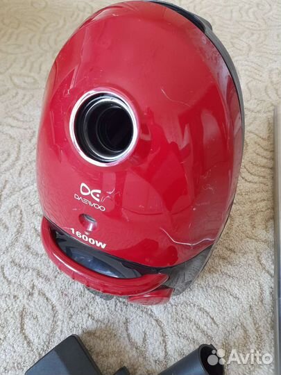 Пылесос рабочий на запчасти