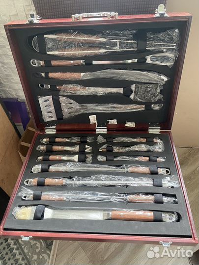 Набор для пикника в чемодане