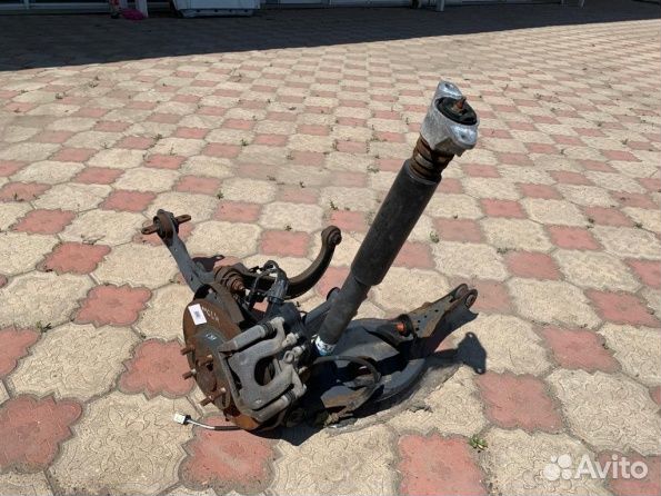 Кулак задний левый Mazda 6 GJ