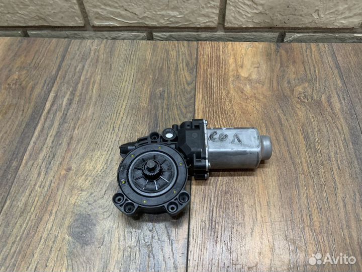 Нyundаi Sоlаris Моторчик стеклоподъемника LH RH