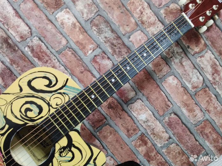 Гитара новая акустическая