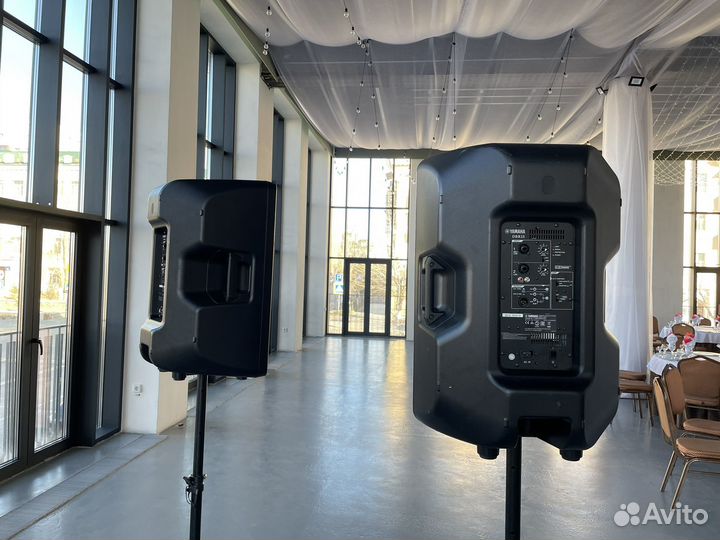 Колонки Yamaha dbr15