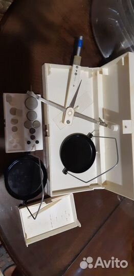 Весы СССР с гирьками