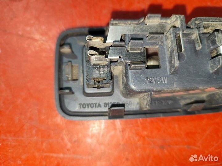 Плафон подсветки салона Toyota Carina E седан 1.6