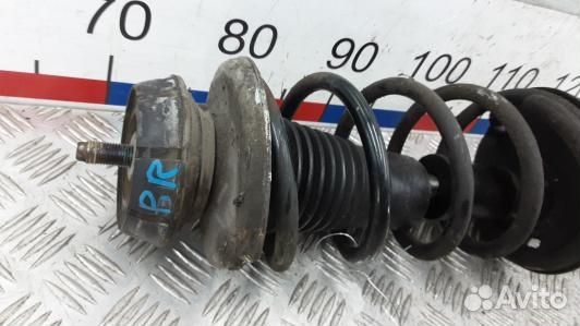 Стойка передняя правая dacia sandero 1 (BBR10N501)