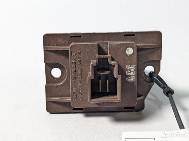 Резистор отопителя Kia Venga G4FG 2011