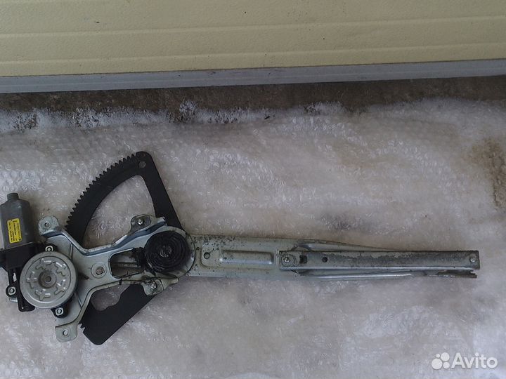 Шевроле Реззо стеклоподъемник передней правой дв