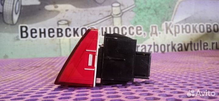 Кнопка аварийной сигнализации Honda Crosstour