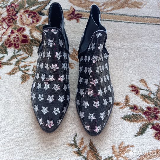 Казаки Primark женские 35р новые