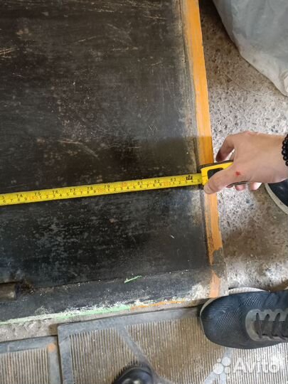 Дверь входная металлическая бу