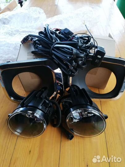 Противотуманные фары Toyota Tacoma