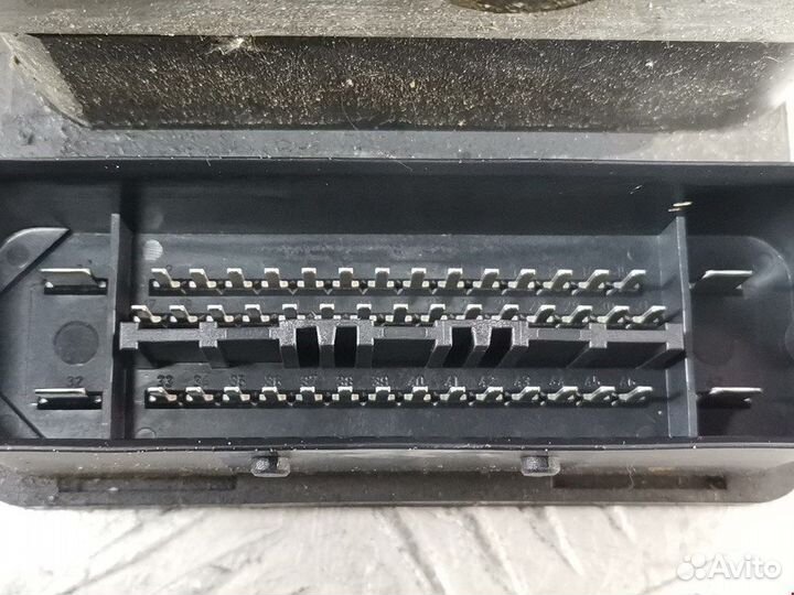 Блок ABS для BMW 3-Series (E46) 34516759045