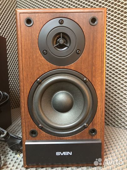 Компьютерные колонки sven SPS-702