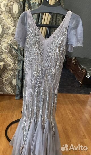 Вечернее платье