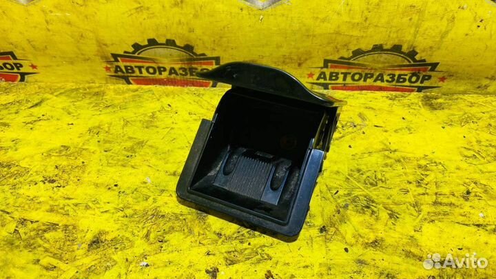 Пепельница Mitsubishi Lancer 9