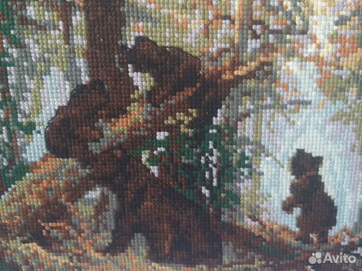 Вышитая картина крестиком. Утро в сосновом лесу