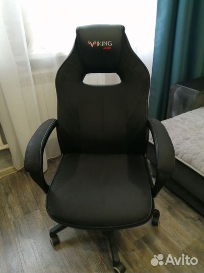 Компьютерный стул бу