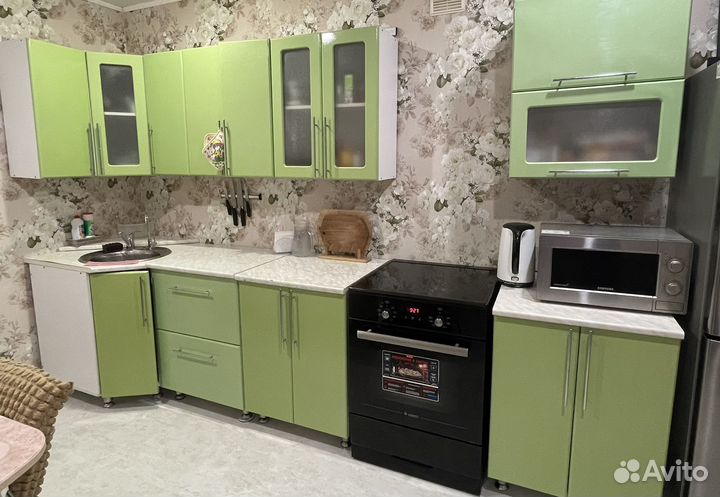 Кухонный гарнитур угловой