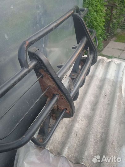 Кенгурятник на ниву