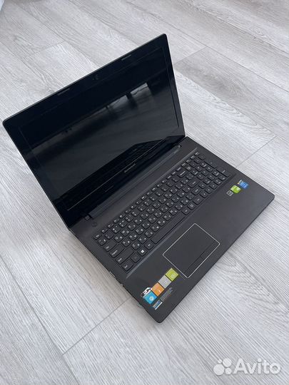 Ноутбук Lenovo i5 (4th) nvidia gt840m 8gb ssd 256