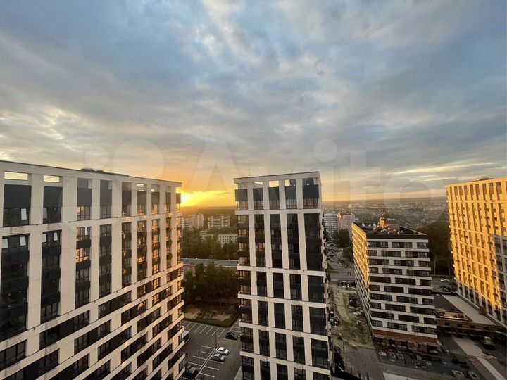 3-к. квартира, 107 м², 17/17 эт.