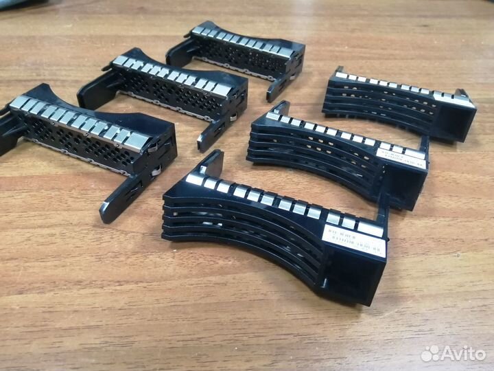 Заглушка 3.5 для серверов IBM/lenovo 42R7992