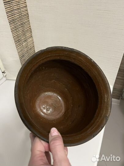 Крынки, горшки, тарелка глиняные