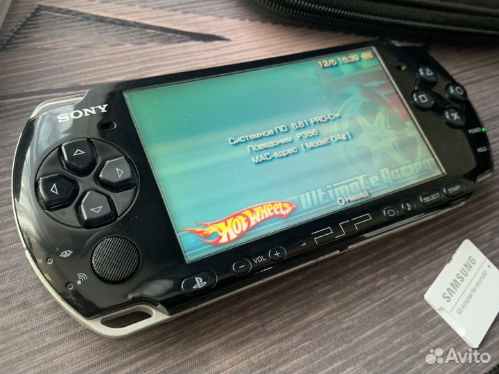 Sony PSP 3008 Piano Black 64gb 7500 игр (комплект)