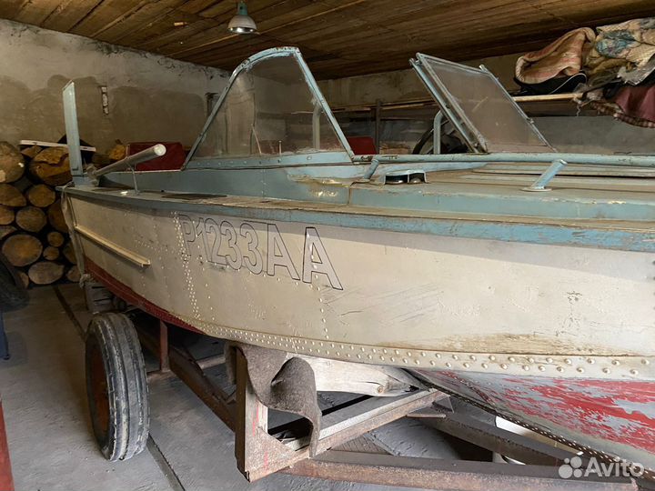 Продам Катер Амур В