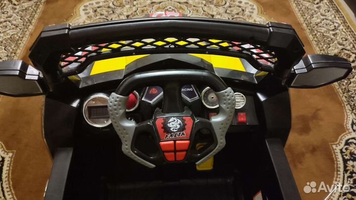 Электромобиль джип