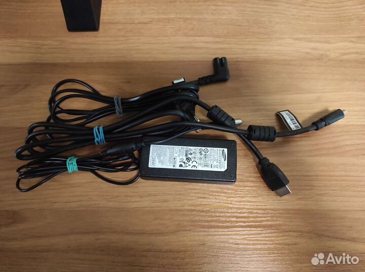 Samsung C27F396FHI 27