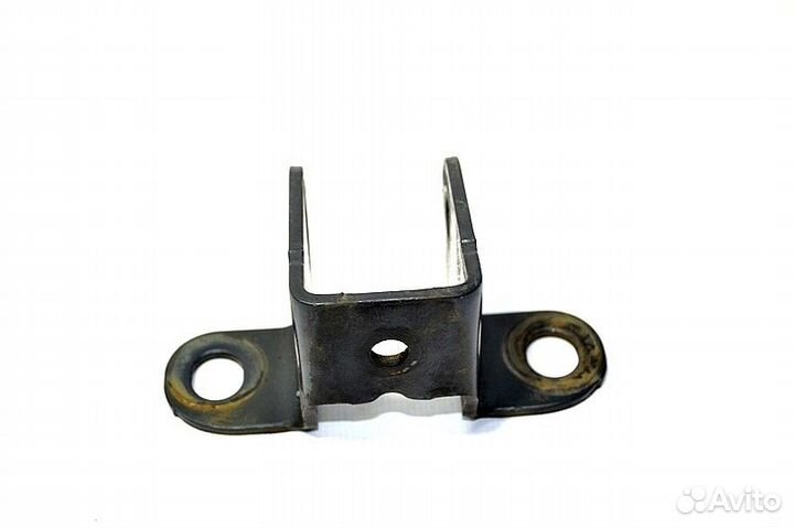 Кронштейн амортизатора кабины, задний правый merce