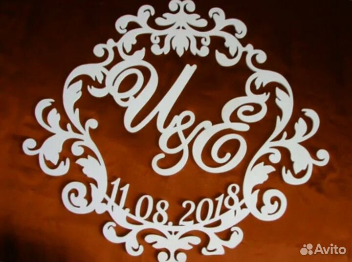 Монограмма на свадьбу (семейный герб)