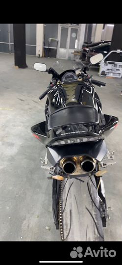 Honda cbr 1000rr