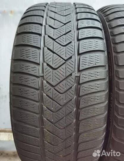 Pirelli Winter Sottozero 3 225/40 R18 92V