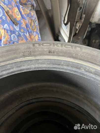 Nokian Tyres Hakka Z 275/40 R20