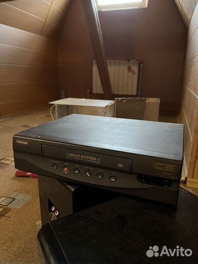 Видеомагнитофон Toshiba VCP-C5CZ