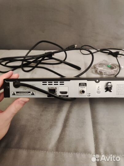 Blu-ray-плеер Samsung BD-E5300 + hdmi + LAN cable