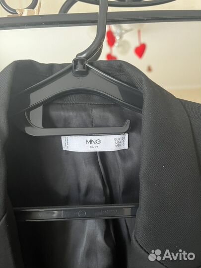 Пиджак женский Mango