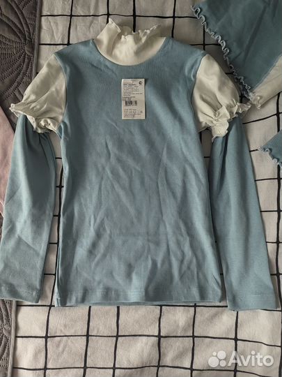 Водолазки для девочки 128-134 размер